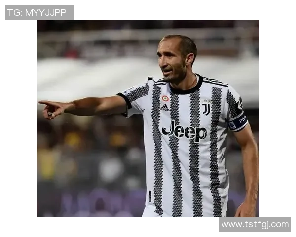 足球刘昆雄的传奇人生与不屈精神在绿茵场上的辉煌历程 足球刘昆雄的传奇人生与不屈精神在绿茵场上的辉煌历程